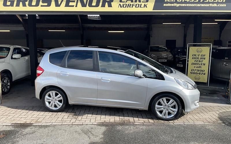 Used Honda Jazz EX 99 HP (72 kW) 2015 Hatchback