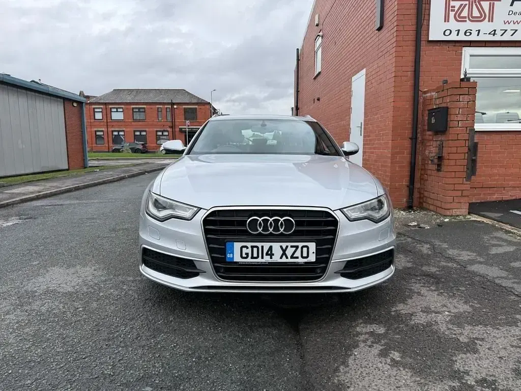 Begagnad Audi A6 S-Line 190 HK (139 kW) 2014 Silver Kombi