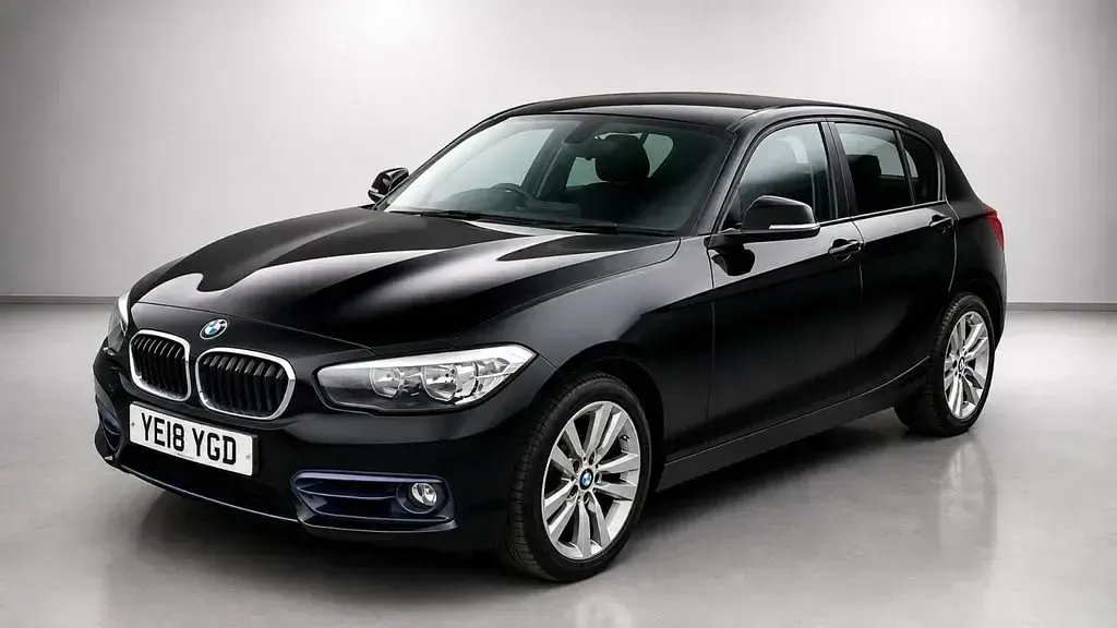 Używany BMW 118 Sport Line 2018 Czarny Hatchback
