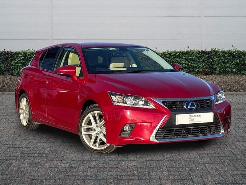 Red Used 2016 Lexus CT200h Luxury Line Hatchback | £12,450 (Fair price) - Image 1/4