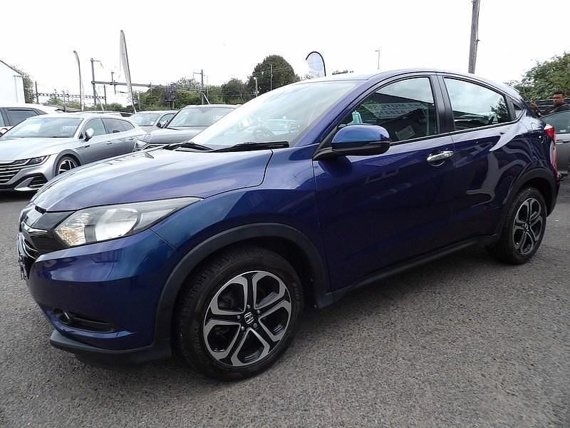 Blue Used 2018 Honda HR-V SE SUV | £10,495 (Good price) - Image 1/4
