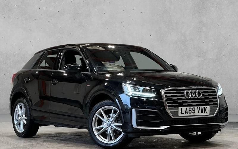 Usado Audi Q2 S-Line 116 CV (85 kW) 2020 SUV