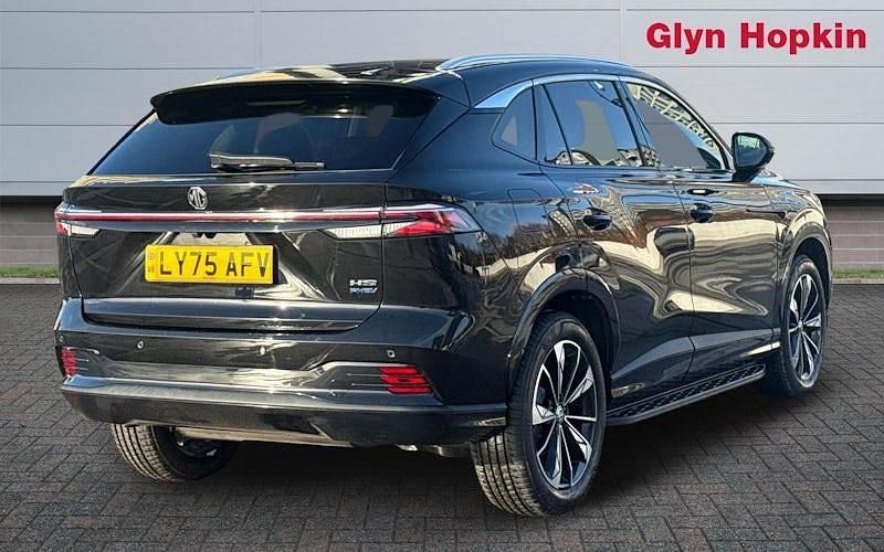 New MG HS SE 299 HP (219 kW) 2025 Black SUV