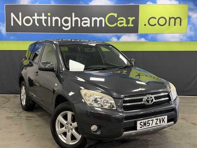 Usado Toyota RAV4 150 CV (110 kW) 2008 Gris SUV