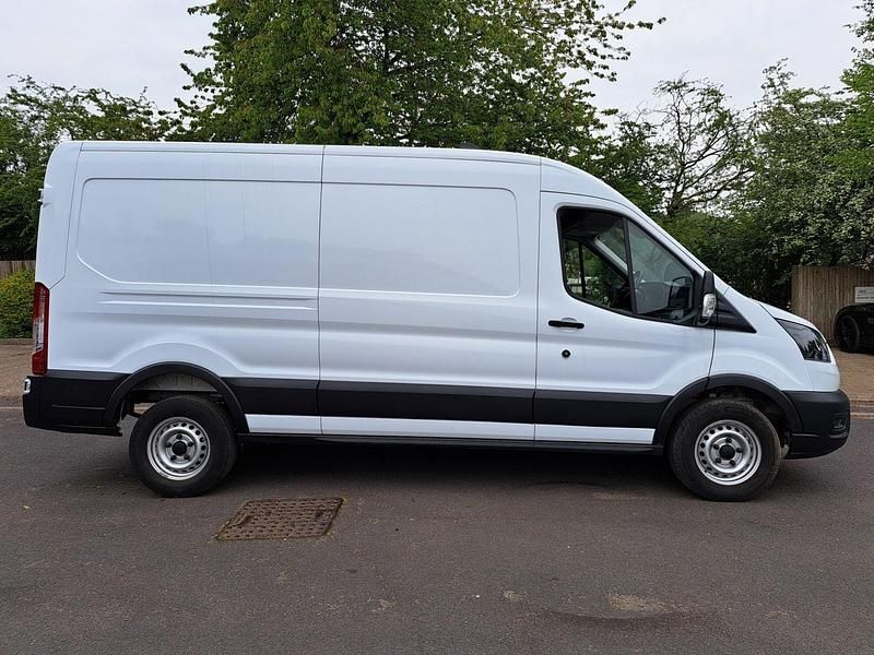 Begagnad Ford Transit 170 HK (125 kW) 2024 Vit Van