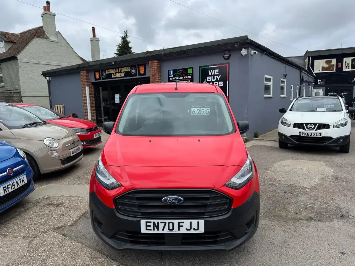 Used Ford Transit Connect 100 HP (73 kW) 2021 Red MPV