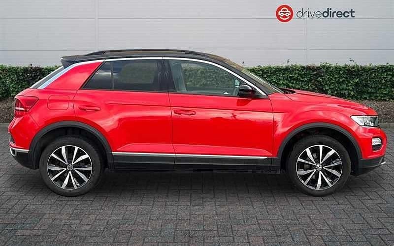 Used VW T-Roc Design 150 HP (110 kW) 2020 Red SUV