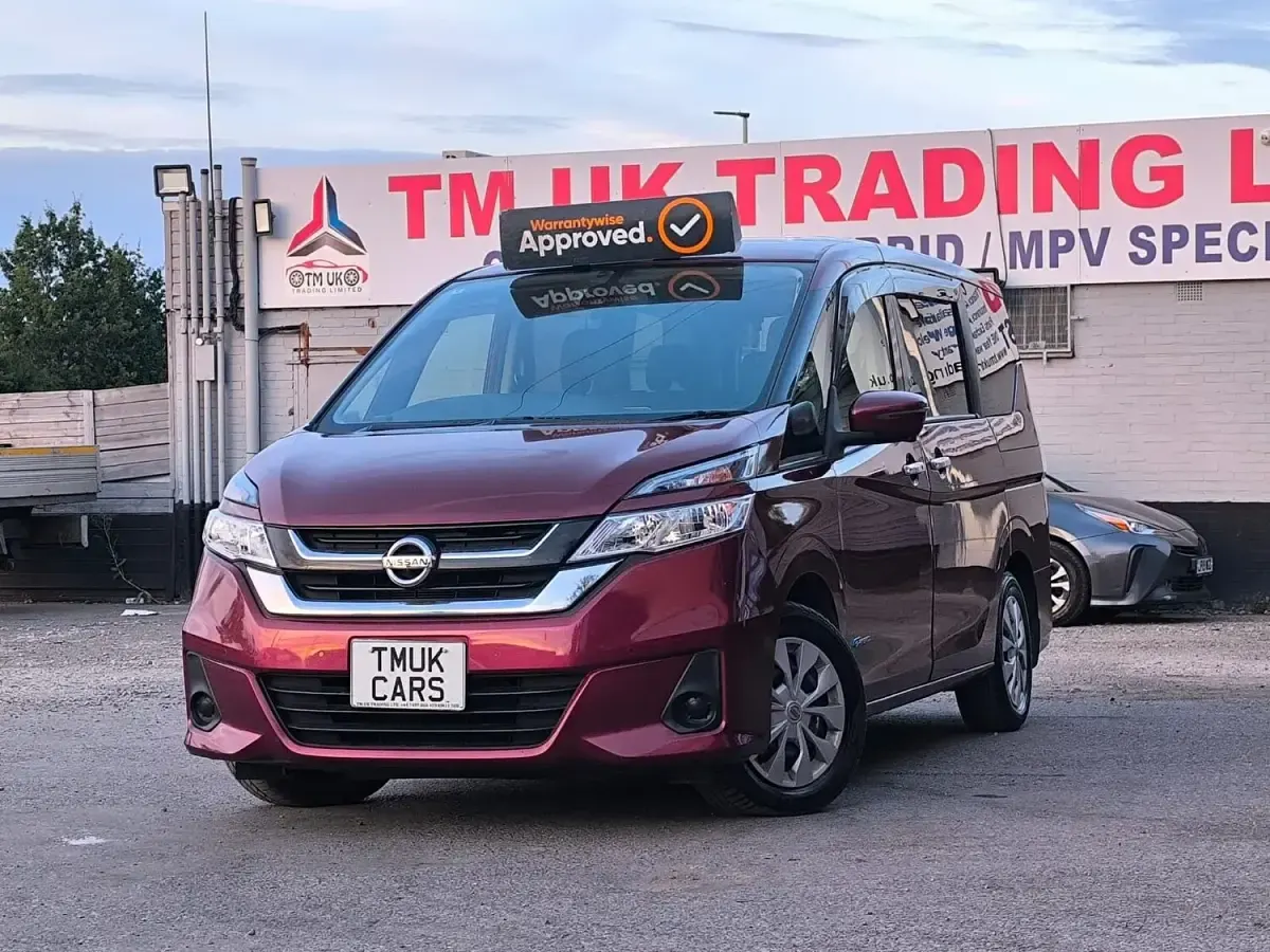 Used Nissan Serena S 150 HP (110 kW) 2016 Red MPV