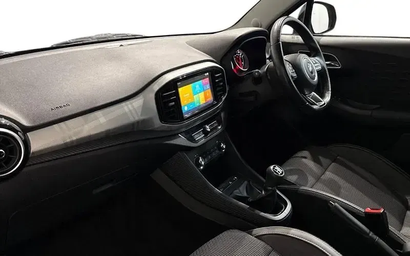 Used MG MG3 Exclusive 106 HP (77 kW) 2023 Black Hatchback