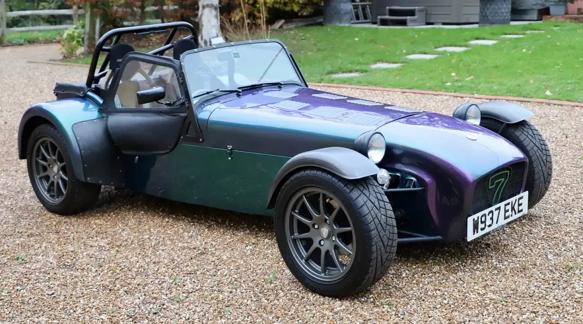 Used Caterham Seven 181 HP (133 kW) 2000 Green Cabriolet