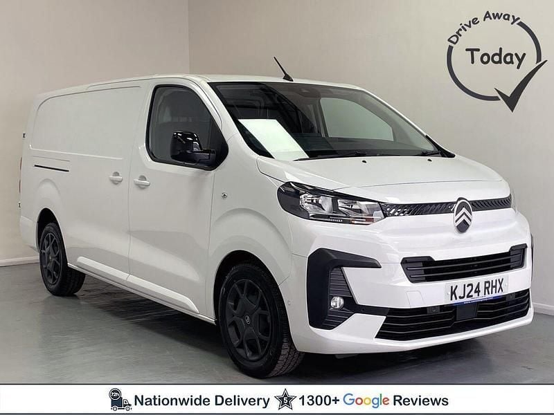 White Used 2024 Citroën Dispatch MPV | £20,950 (Expensive) - Image 1/4