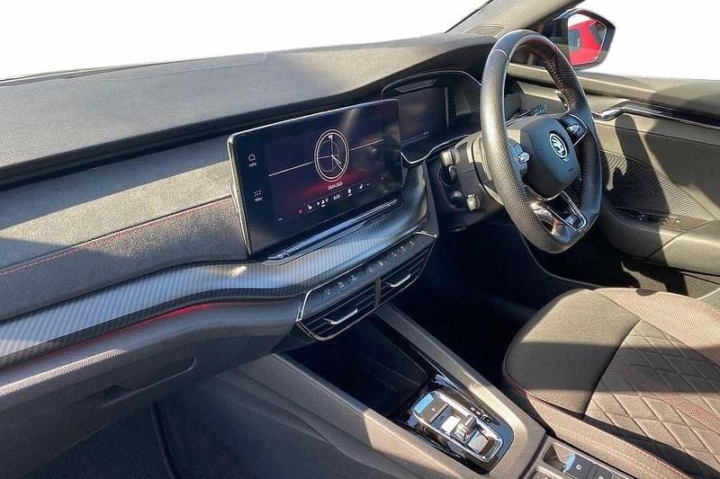 Used Skoda Octavia vRS 180 HP (132 kW) 2022 Black magic pearl effect Hatchback