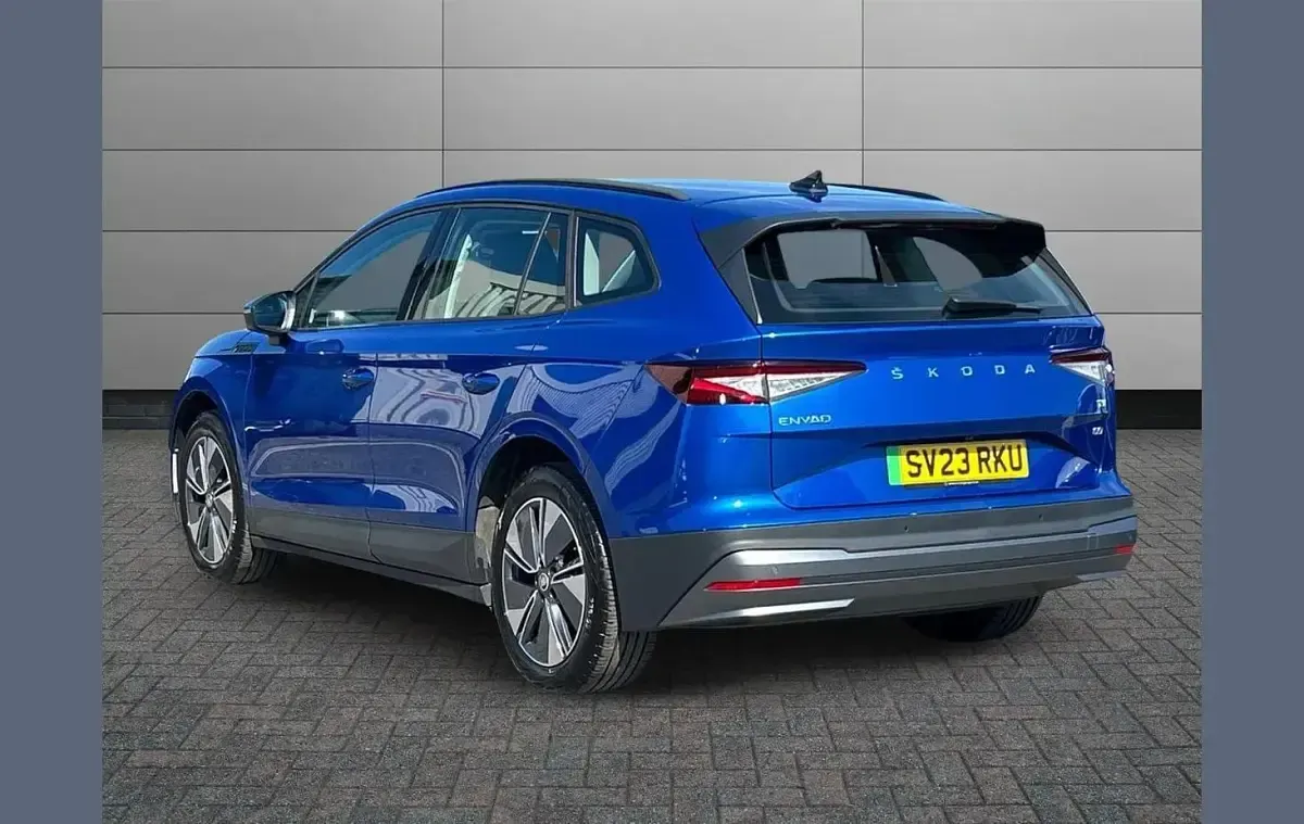 Used Skoda Enyaq iV ecoSuite 131 kW (179 HP) 2023 Blue SUV
