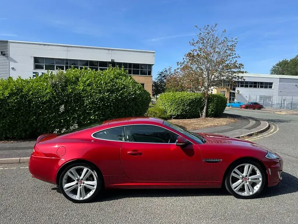 Used Jaguar XK 385 HP (283 kW) 2014 Red Coupe