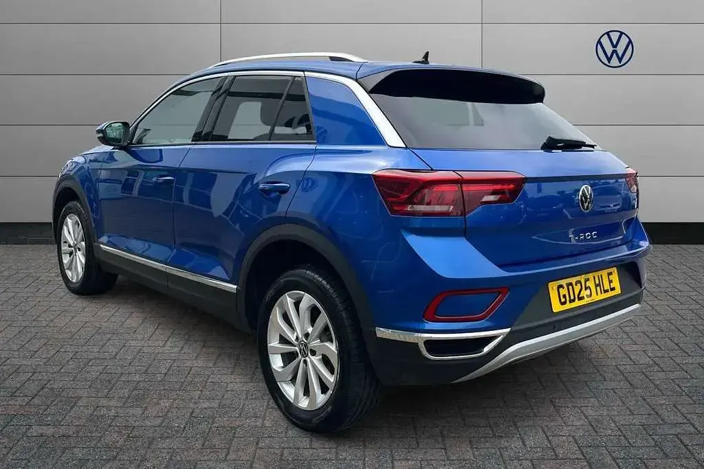 Used VW T-Roc Style 150 HP (110 kW) 2025 Blue SUV