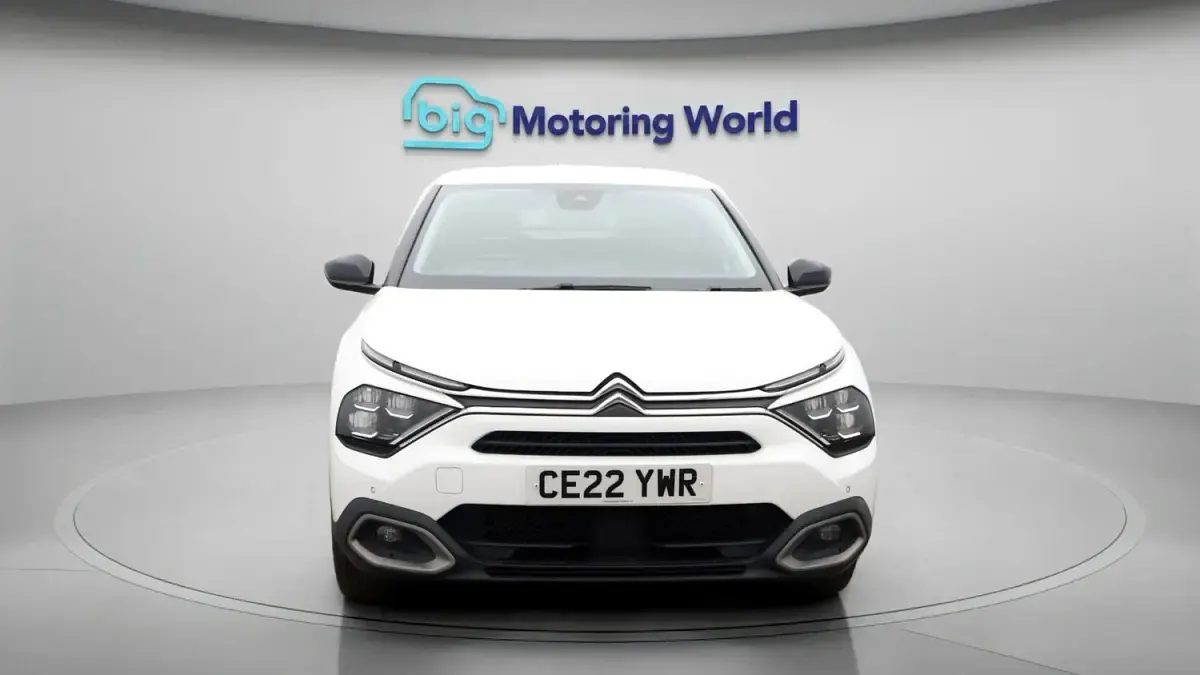 Usado Citroën C4 Shine 2022 Branco Citadino