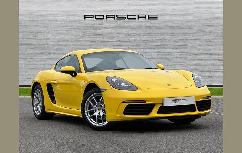Used Porsche Cayman 300 HP (220 kW) 2022 Yellow Coupe