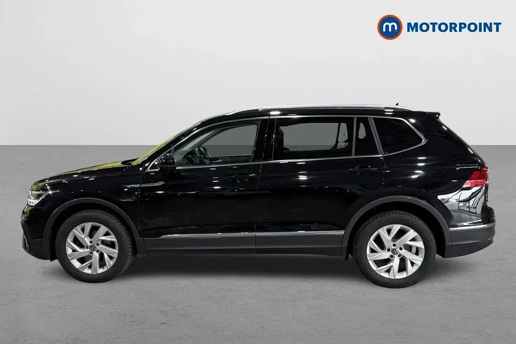 Used VW Tiguan Life 2023 Black SUV