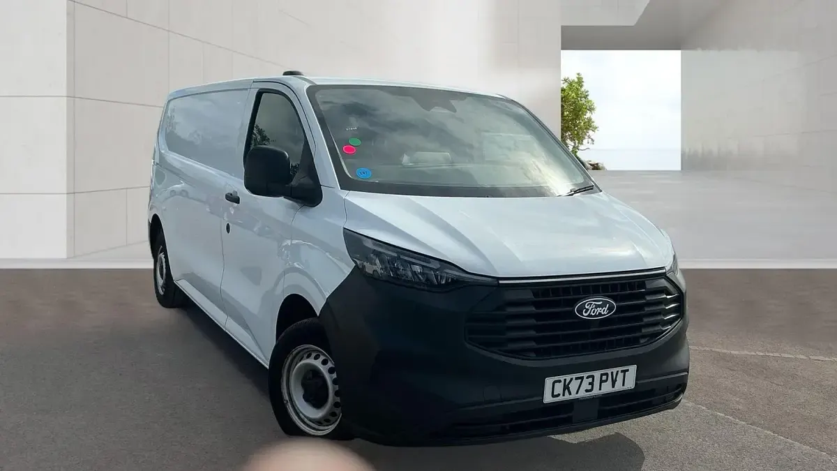 Used Ford Transit Custom 110 HP (80 kW) 2023 White Van