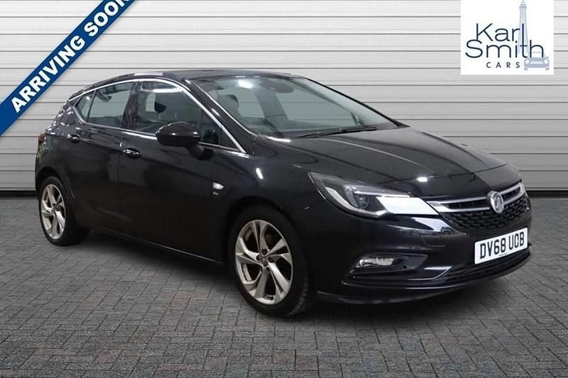 Black Used 2018 Vauxhall Astra SRi Hatchback | £7,495 (Fair price) - Image 1/1