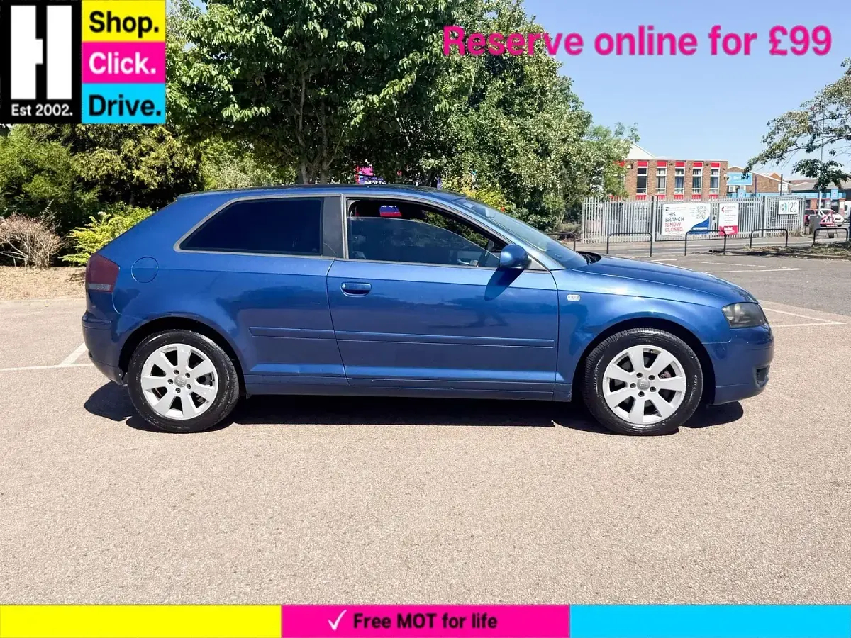 Used Audi A3 Design 100 HP (73 kW) 2003 Blue Hatchback
