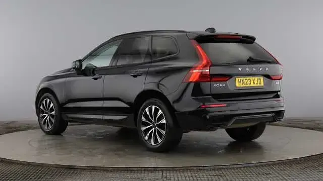 Used Volvo XC60 Plus 197 HP (144 kW) 2023 Black SUV
