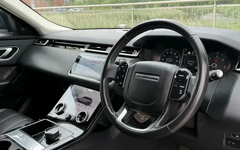 Used Land Rover Range Rover Velar S 179 HP (131 kW) 2020 SUV