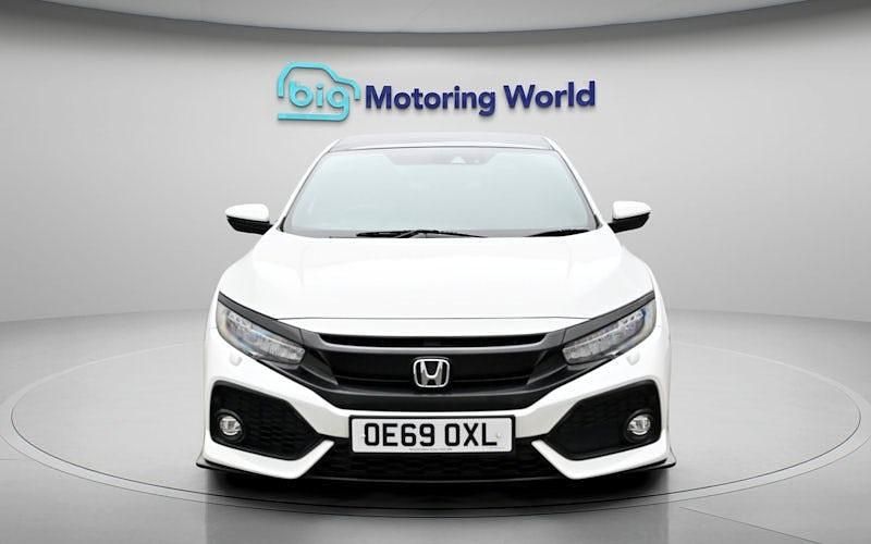 Used Honda Civic Sport Plus 182 HP (133 kW) 2019 White Hatchback