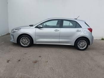 Used Kia Rio 2017 Silver Hatchback