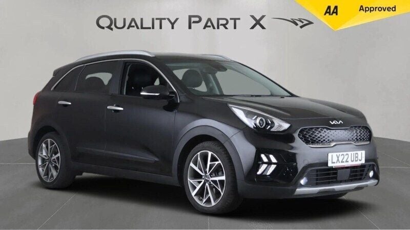 Black Used 2022 Kia Niro 3 SUV | £16,680 (Super price) - Image 1/4