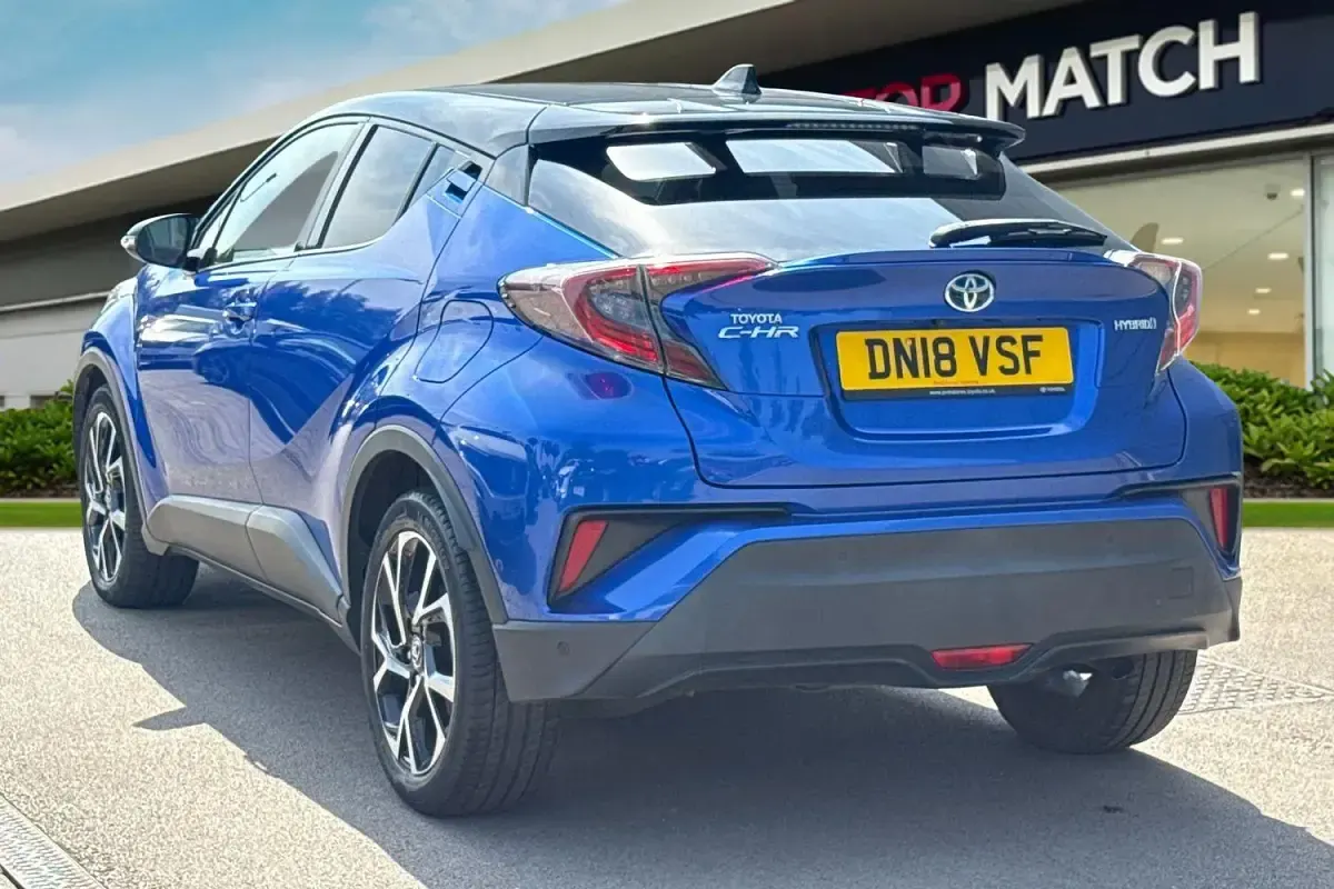 Used Toyota C-HR 122 HP (89 kW) 2018 Blue SUV