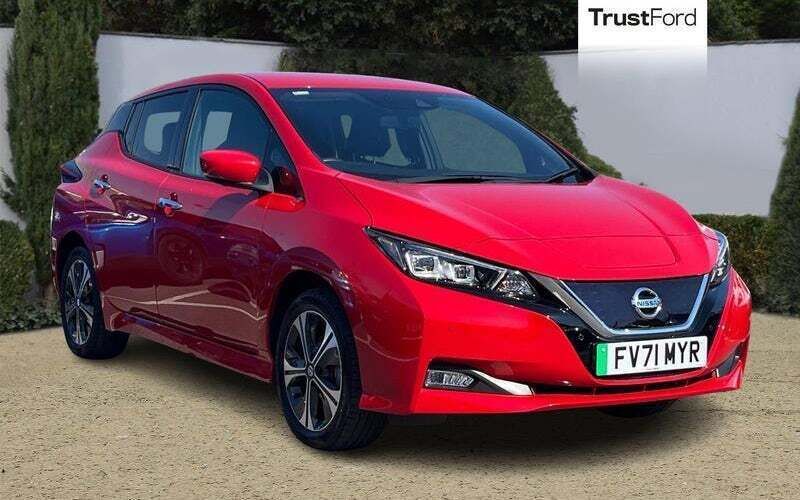Used 2021 Nissan Leaf Tekna Hatchback | £14,210 (Fair price) - Image 1/4