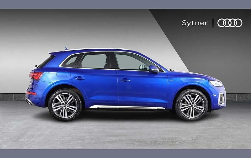 Used Audi Q5 S-Line 200 HP (147 kW) 2022 Blue SUV