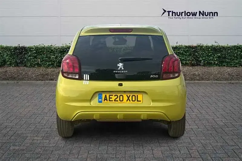 Used Peugeot 108 Collection 72 HP (52 kW) 2020 Green Hatchback