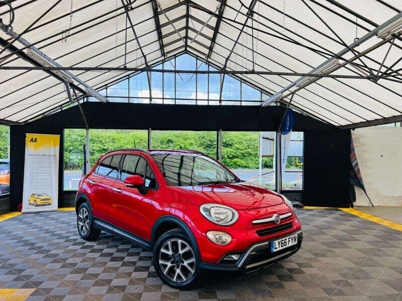 Red Used 2016 Fiat 500X Cross SUV | £7,775 - Image 1/4