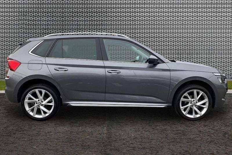 Used Skoda 110 R SE L Executive 81 HP (59 kW) 2022 Graphite grey metallic Estate