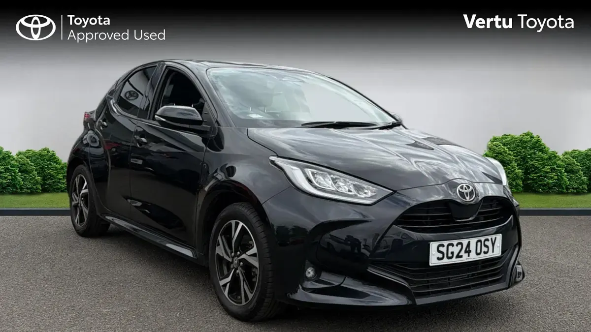 Used Toyota Yaris Design 116 HP (85 kW) 2024 Hatchback