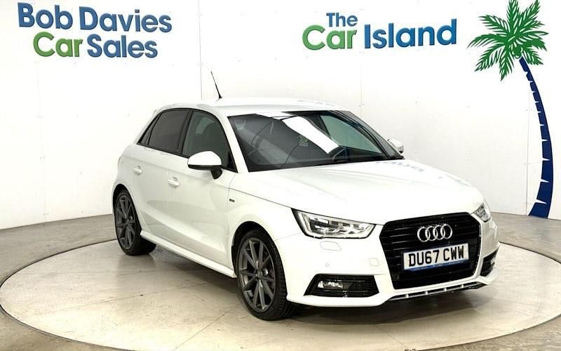 Used Audi A1 Sportback Black Edition 150 HP (110 kW) 2017 White Hatchback