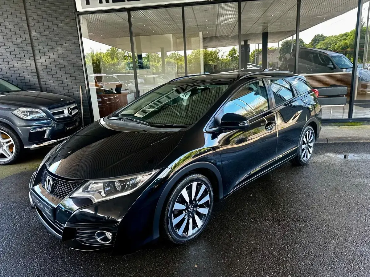 Used Honda Civic SE Plus 2015 Black Estate