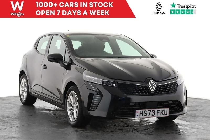 Used Renault Clio V Evolution 143 HP (105 kW) 2024 Black  Hatchback