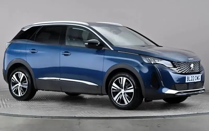 Used Peugeot 3008 Allure Premium 131 HP (96 kW) 2022 SUV