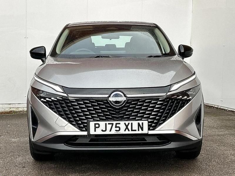 New Nissan Qashqai Acenta Premium 2025 Silver SUV