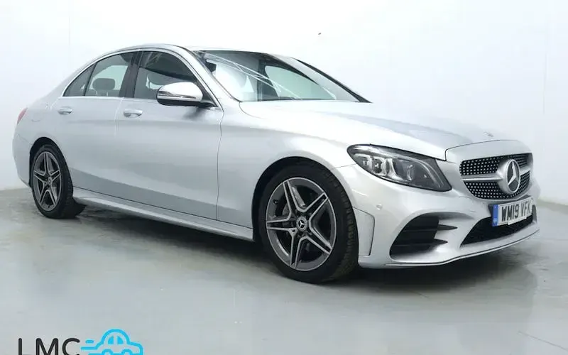 Used Mercedes C200 AMG line 184 HP (135 kW) 2019 Sedan