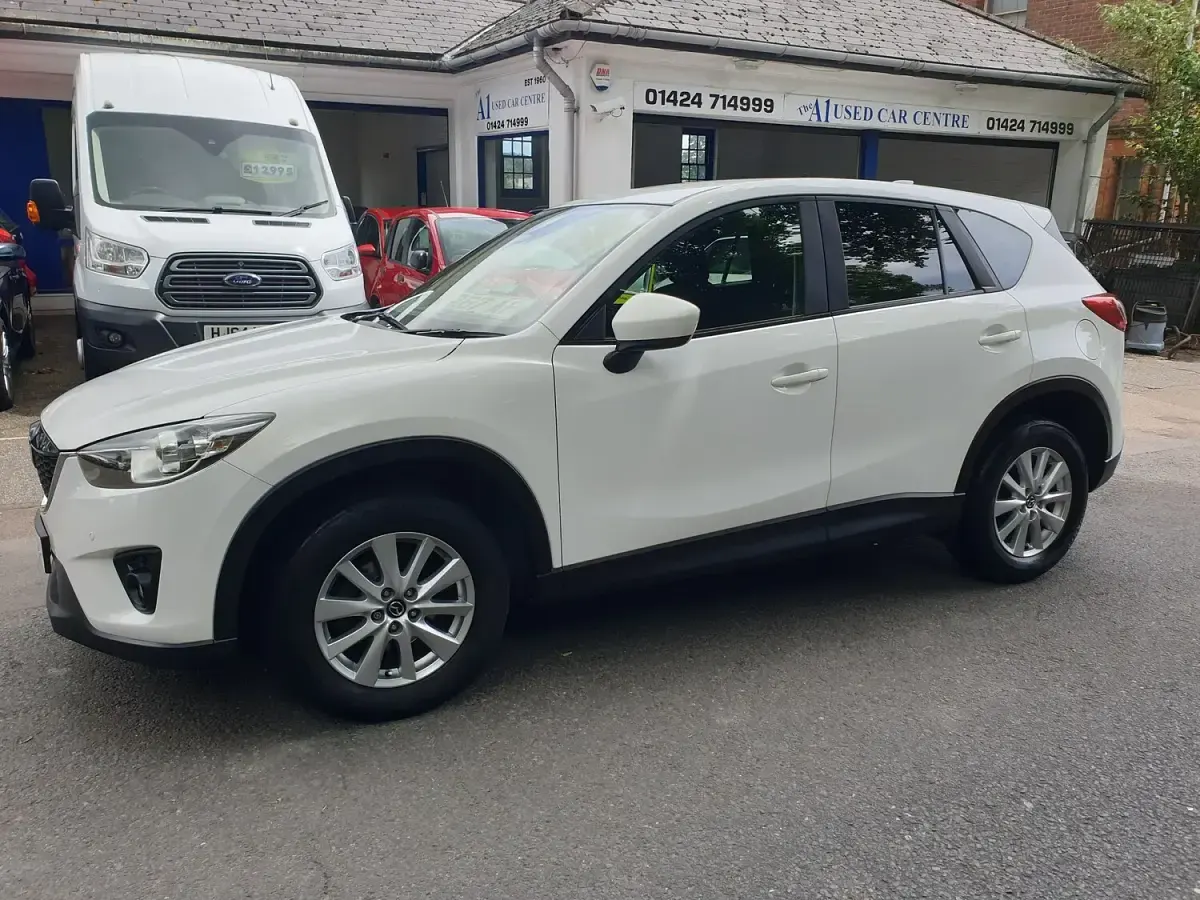 Used Mazda CX-5 175 HP (128 kW) 2015 White SUV