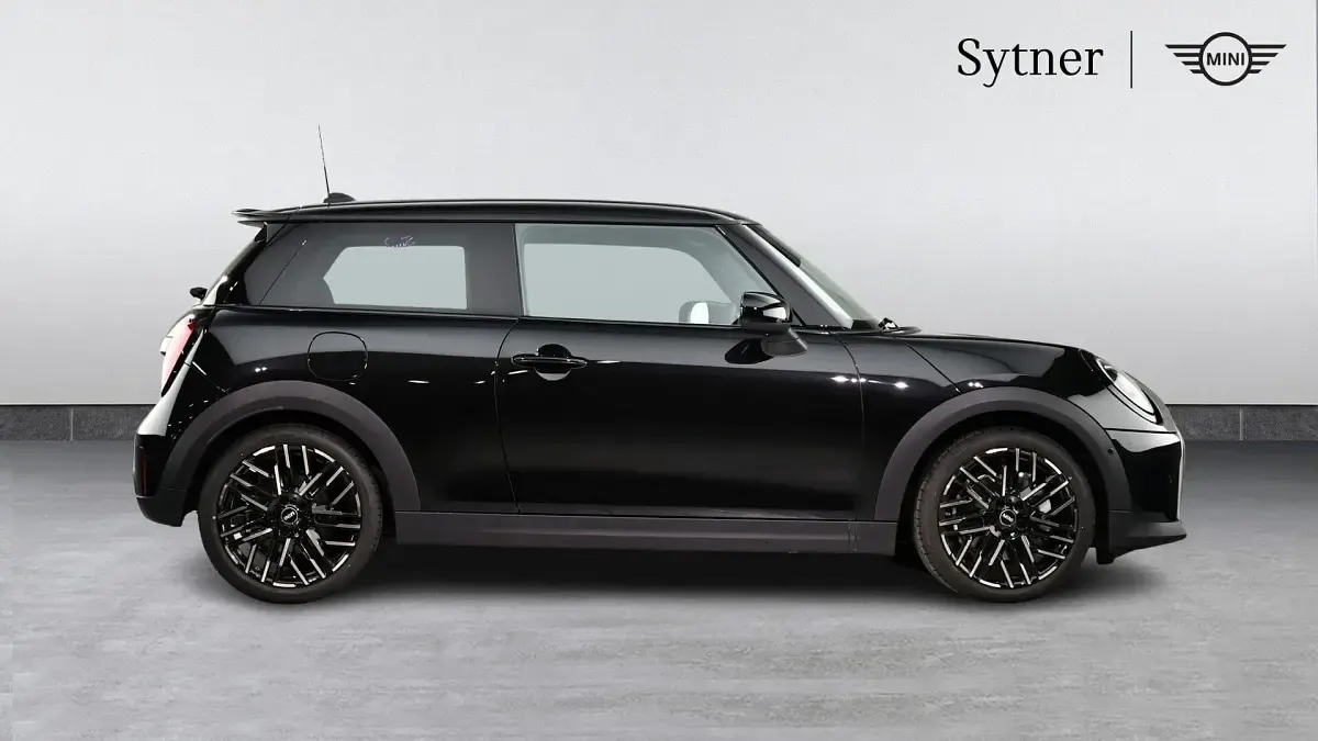 New Mini Cooper S Hatch 201 HP (147 kW) 2026 Black Hatchback