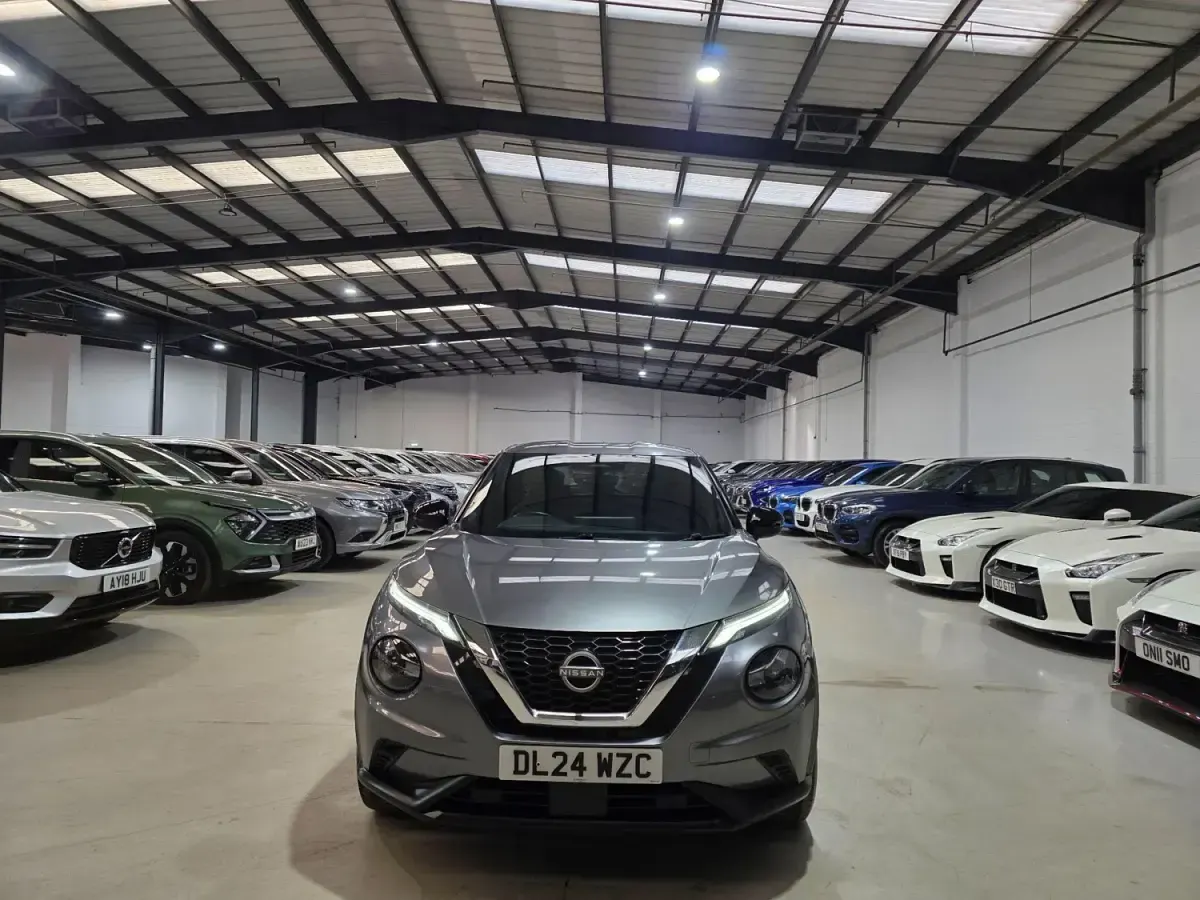 Second-hand Nissan Juke N-Connecta 2024 Gri SUV