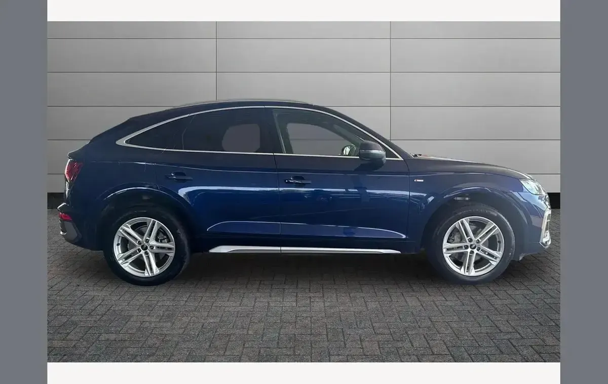 Used Audi Q5 S-Line 204 HP (150 kW) 2021 Blue SUV