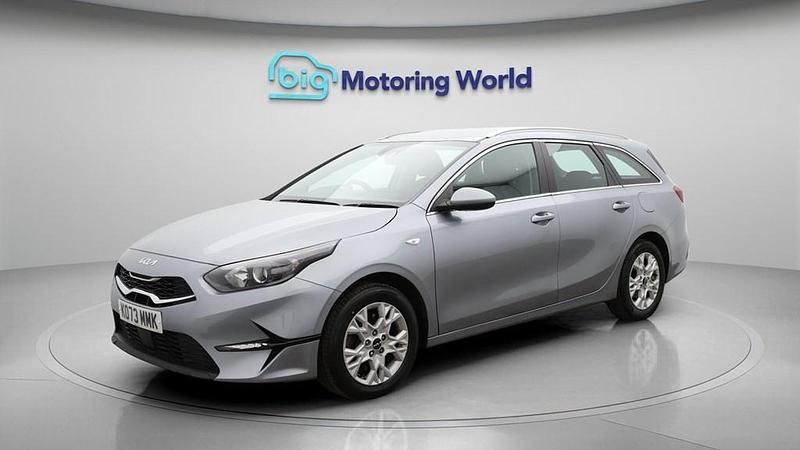 Used Kia Ceed Sportswagon 158 HP (116 kW) 2024 Silver Estate