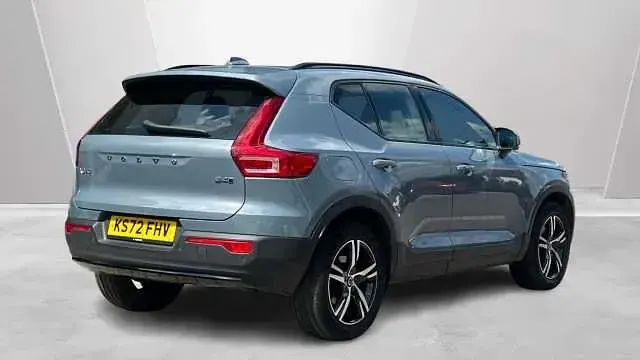 Usado Volvo XC40 Plus 194 HP (142 kW) 2023 SUV
