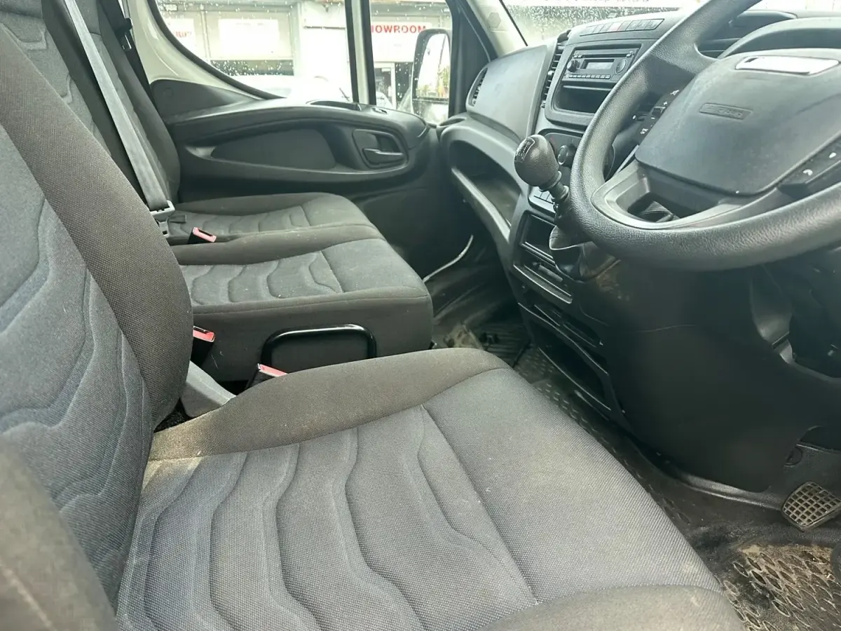 Begagnad Iveco Daily 2019 Vit Van